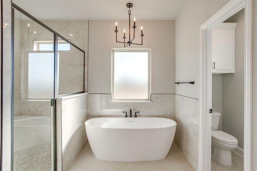 Furnished interior view inside a new home in , Weatherford (Image 6).