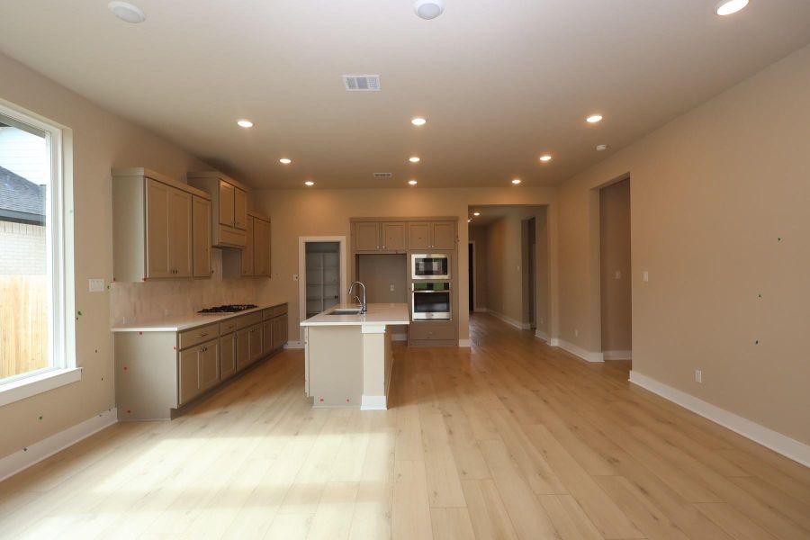 Furnished interior view inside a new home in Clopton Farms, Montgomery (Image 8).