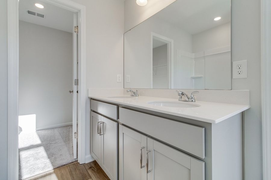 Furnished interior view inside a new home in Astoria, Columbia (Image 12).
