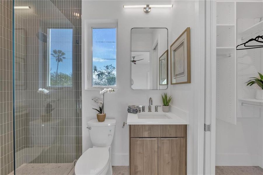 Furnished interior view inside a new home in , Sarasota (Image 18).