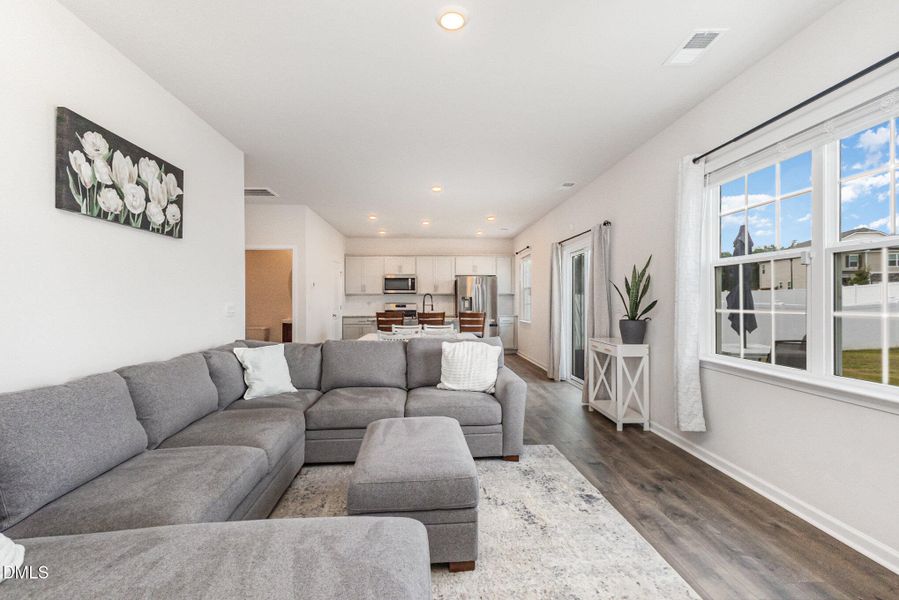 012_kv0a3991-edit_985