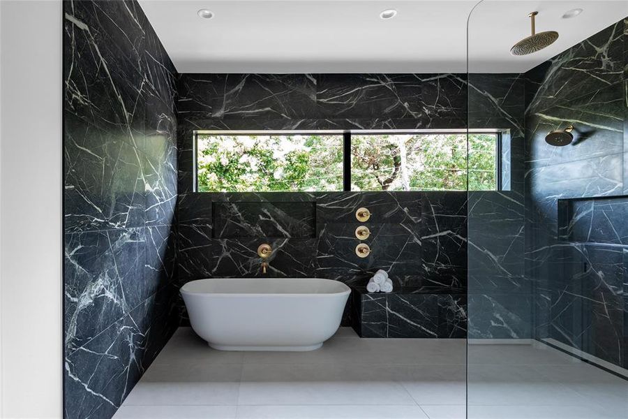 Furnished interior view inside a new home in , Dallas (Image 39). Furnished interior view inside a new home in , Dallas (Image 39).