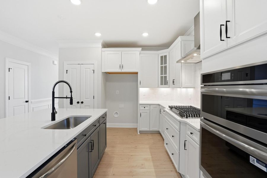 Furnished interior view inside a new home in Waterford Commons, Rock Hill (Image 9). Furnished interior view inside a new home in Waterford Commons, Rock Hill (Image 9).