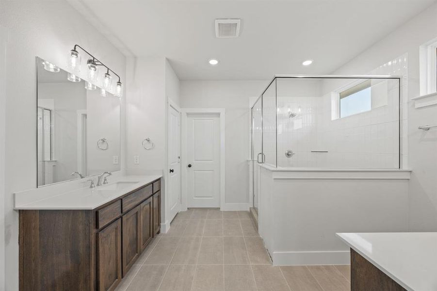 Furnished interior view inside a new home in The Heights at Uptown Celina, Celina (Image 3). Furnished interior view inside a new home in The Heights at Uptown Celina, Celina (Image 3).