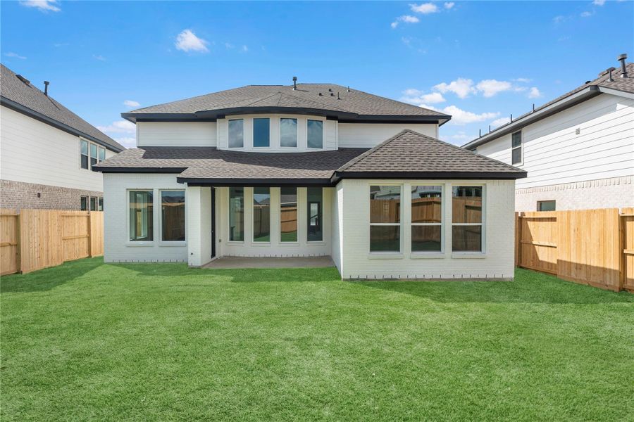 Grass is digitally enhanced.