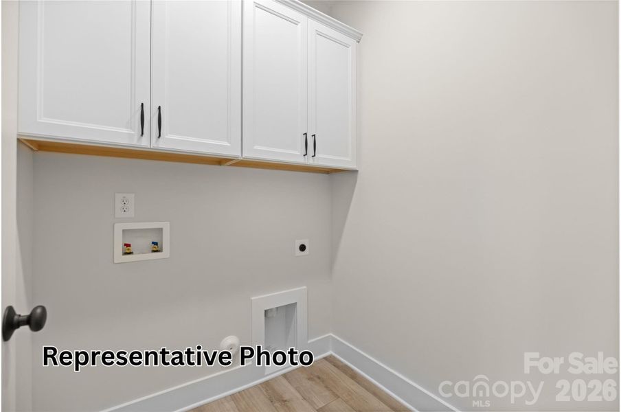 Spacious, unfurnished interior of a new home in Caldwell Forest, Charlotte (Image 19).