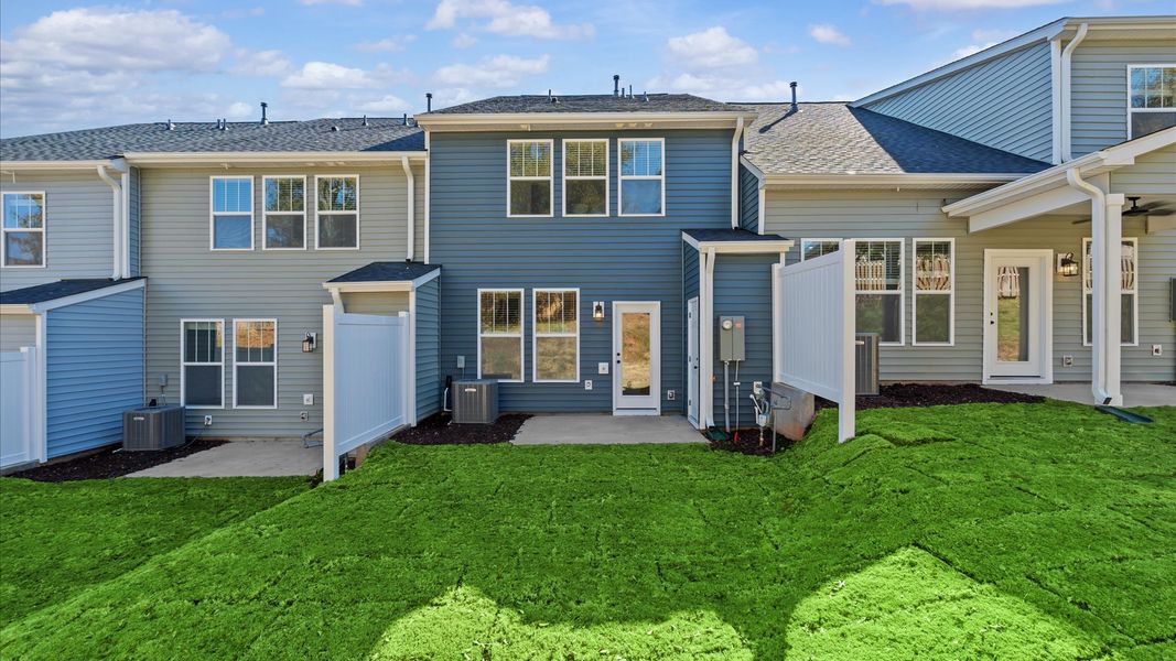 Highly skilled design meets functional luxury in this leading Aspen Ridge townhome