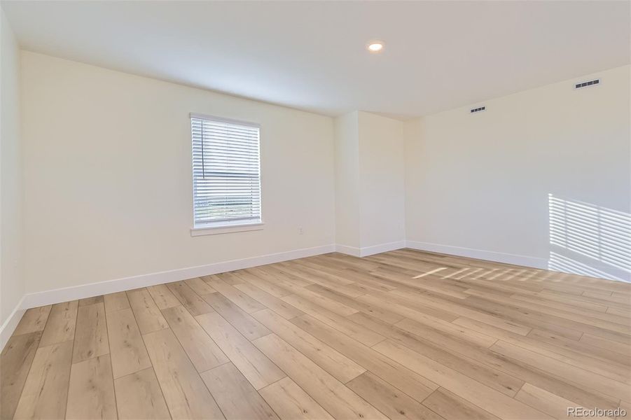 Spacious, unfurnished interior of a new home in Spring Valley Ranch, Elizabeth (Image 12).