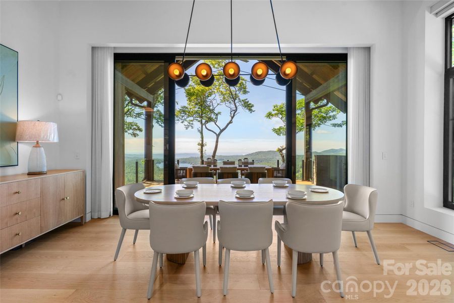 Furnished interior view inside a new home in , Lake Toxaway (Image 14). Furnished interior view inside a new home in , Lake Toxaway (Image 14).