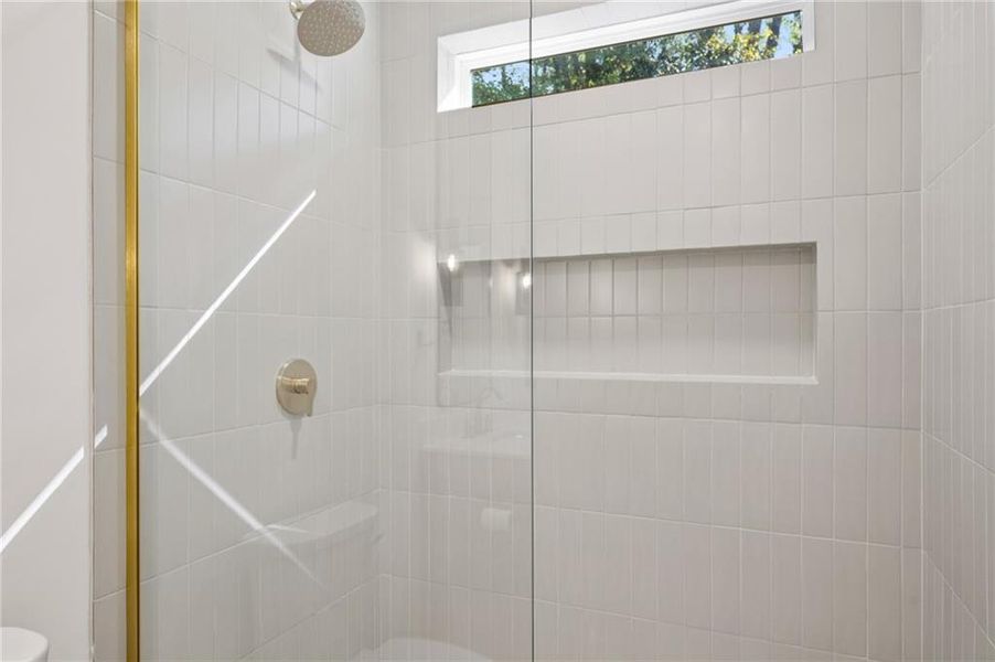 Image 36 of a home in .