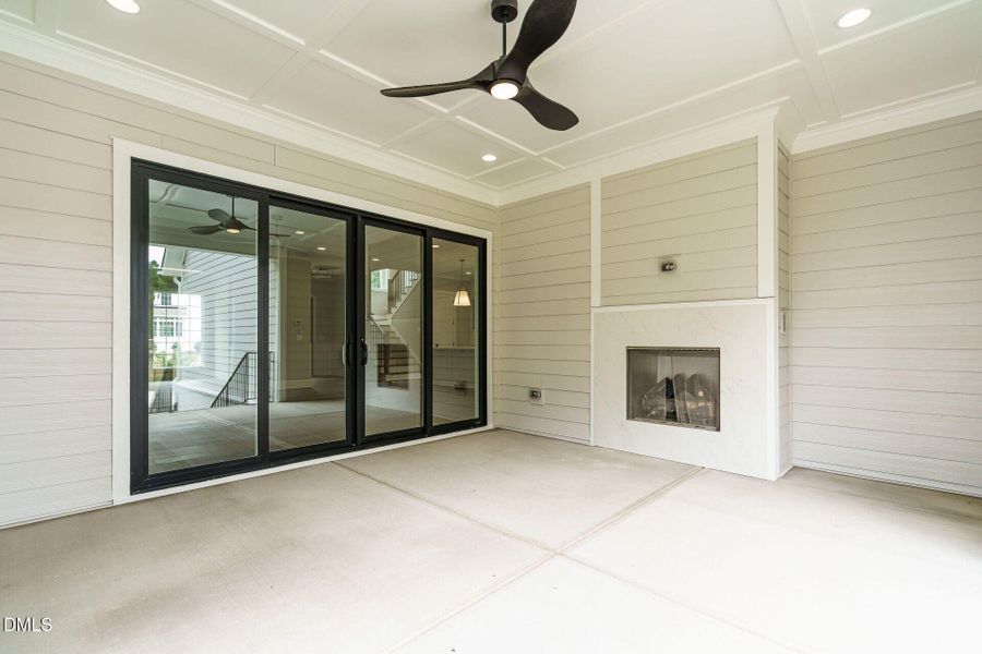 040-1920x1080-veranda