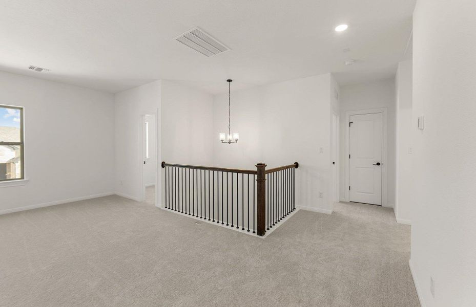Spacious, unfurnished interior of a new home in Crescent Bluff, Georgetown (Image 19). Spacious, unfurnished interior of a new home in Crescent Bluff, Georgetown (Image 19).
