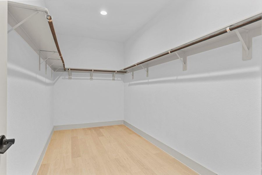 Spacious, unfurnished interior of a new home in Westland Ranch 60' Homesites, League City (Image 20).