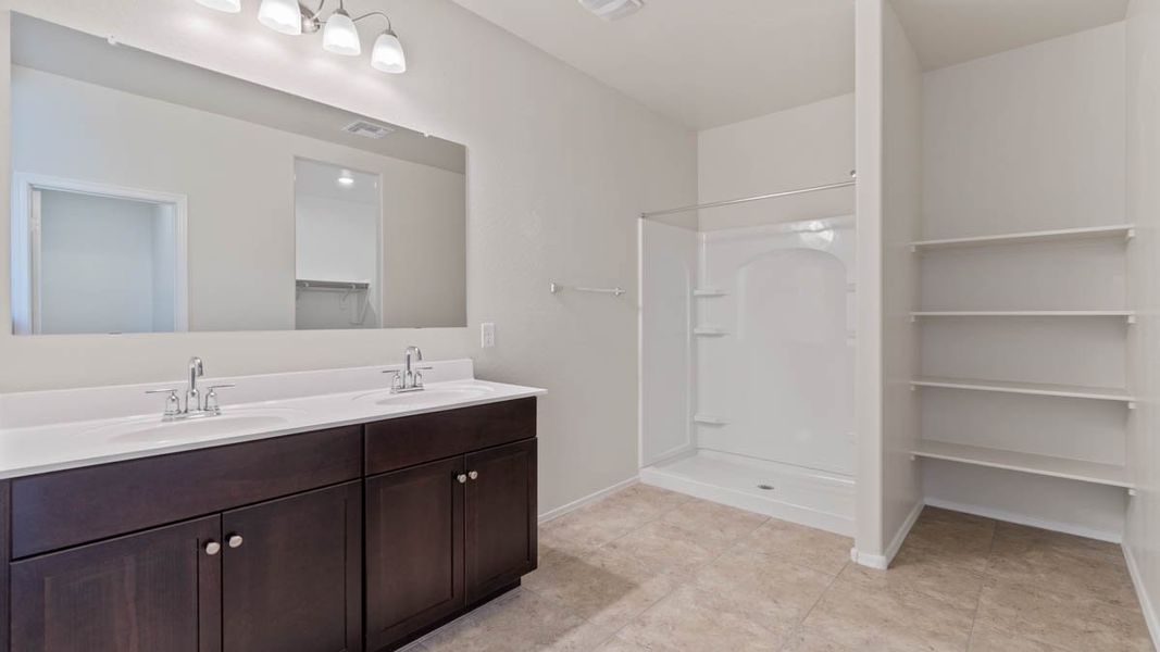 Furnished interior view inside a new home in Heartland Ranch, Coolidge (Image 9). Furnished interior view inside a new home in Heartland Ranch, Coolidge (Image 9).