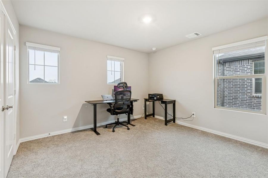 Furnished interior view inside a new home in Wolf Creek Farms - Signature Series, Melissa (Image 17).