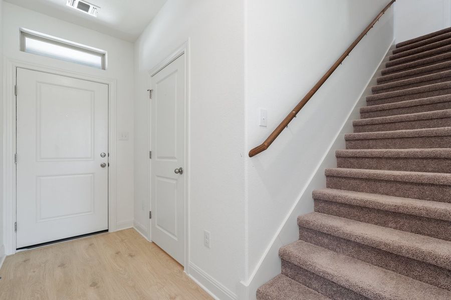 005_lb102528_342 005_lb102528_342