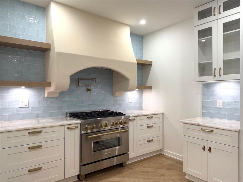 Furnished interior view inside a new home in , Decatur (Image 14).