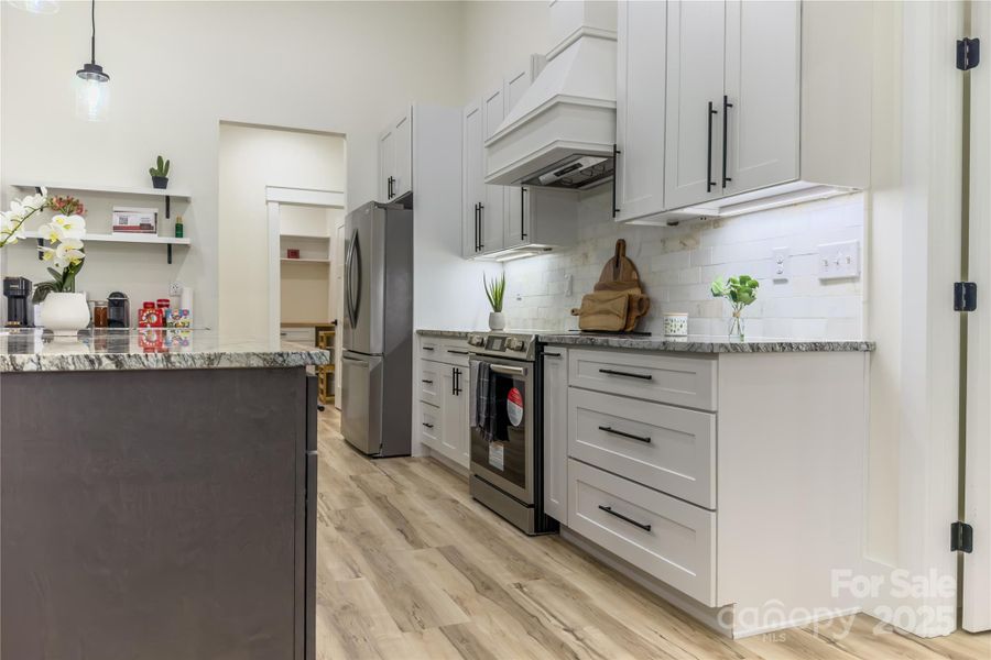 Furnished interior view inside a new home in , Hickory (Image 14).