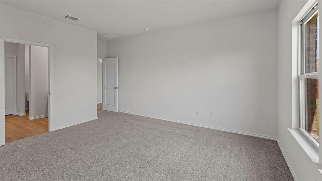Spacious, unfurnished interior of a new home in Bluff Springs, Ferris (Image 15). Spacious, unfurnished interior of a new home in Bluff Springs, Ferris (Image 15).