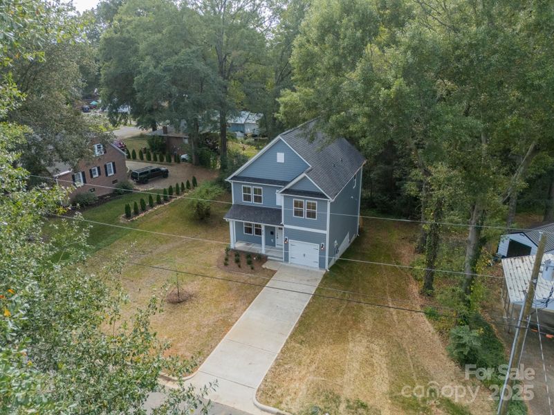 Image 31 of a home in . Image 31 of a home in .