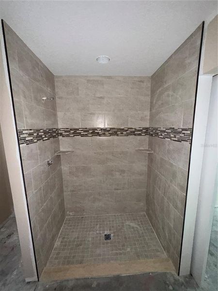 Image 36 of a home in .