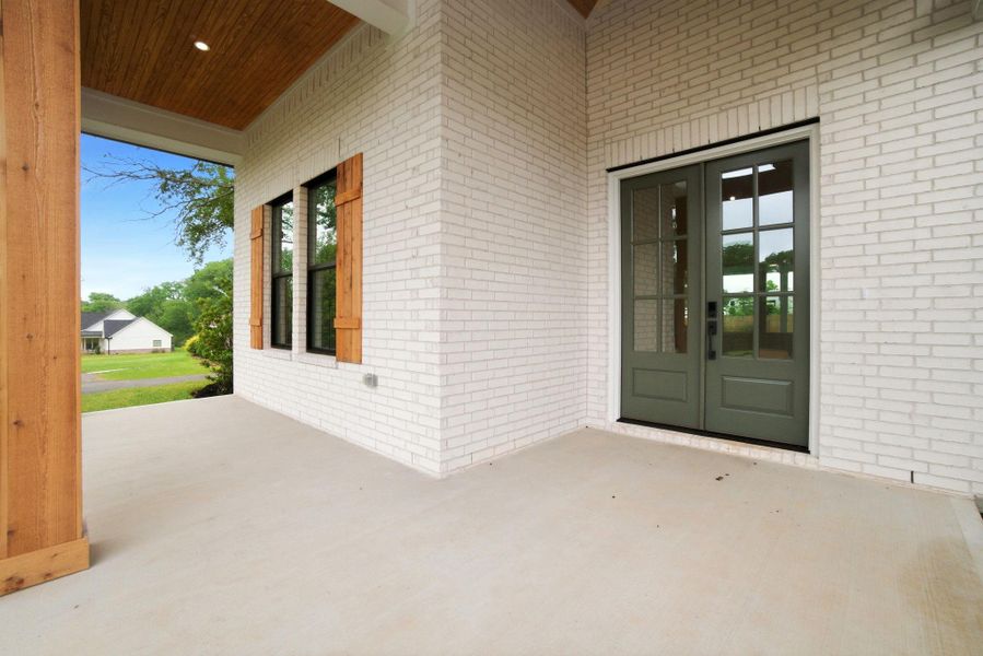 Exterior details and patio area of a home in , Montgomery (Image 4).