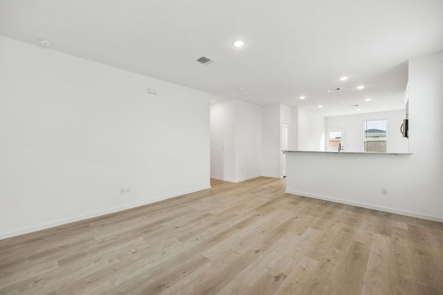 MODEL HOME images may NOT be consistent with the finished product.