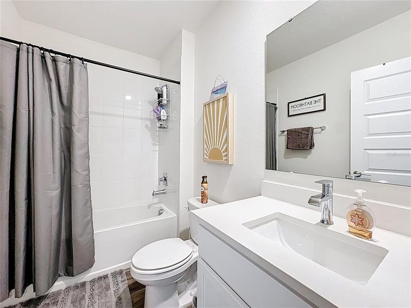 Furnished interior view inside a new home in , St. Cloud (Image 19).