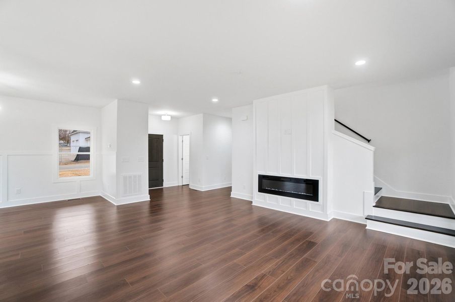Spacious, unfurnished interior of a new home in , Kannapolis (Image 17).