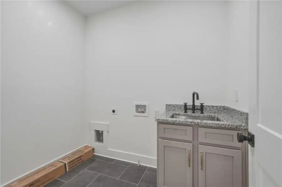 Image 65 of a home in .