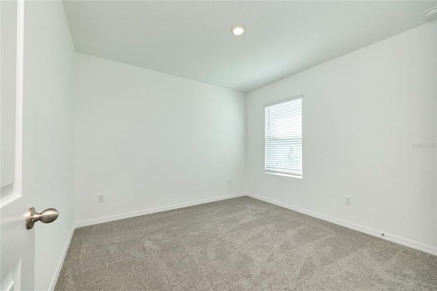 Spacious, unfurnished interior of a new home in Westgate at Avalon Park, Wesley Chapel (Image 46).