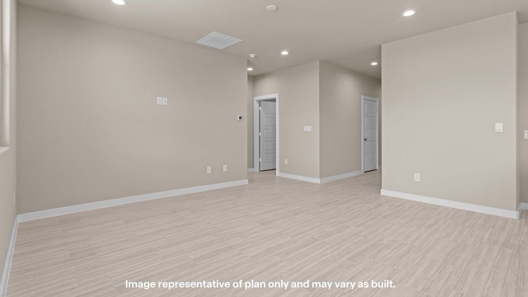 Spacious, unfurnished interior of a new home in Homestead at Parks Bell Ranch, Odessa (Image 12).