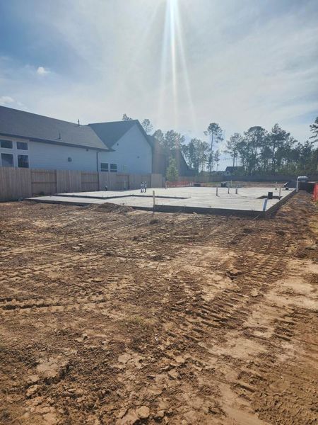 Every foundation at DWH is engineered and it’s inspected three times! We do not do “batch” testing. Rest easy knowing your foundation comes with a 10 year warranty. Every foundation at DWH is engineered and it’s inspected three times! We do not do “batch” testing. Rest easy knowing your foundation comes with a 10 year warranty.