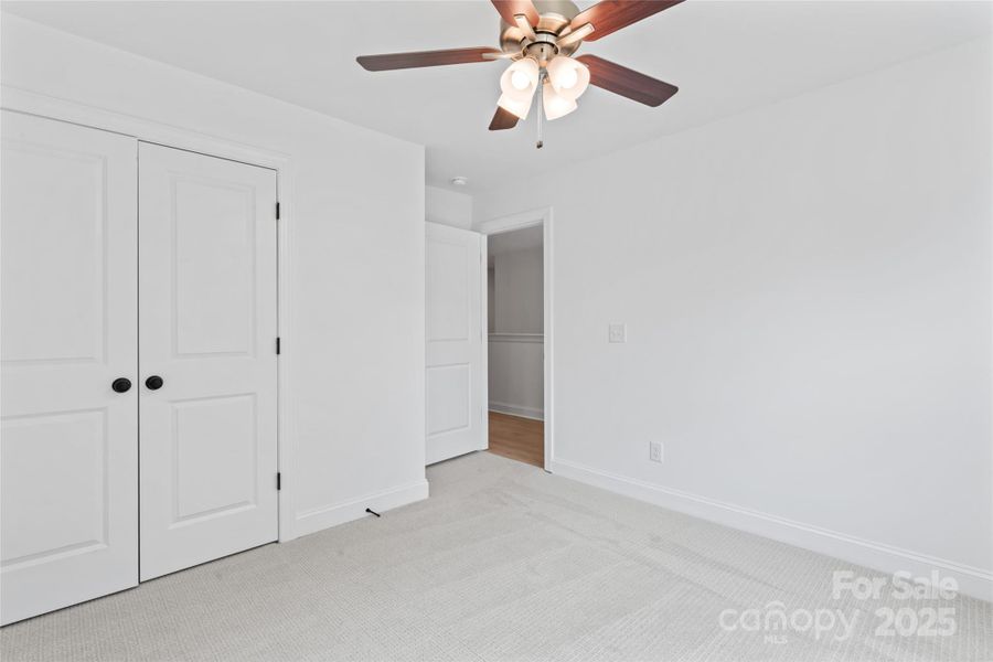Spacious, unfurnished interior of a new home in , Harrisburg (Image 19).