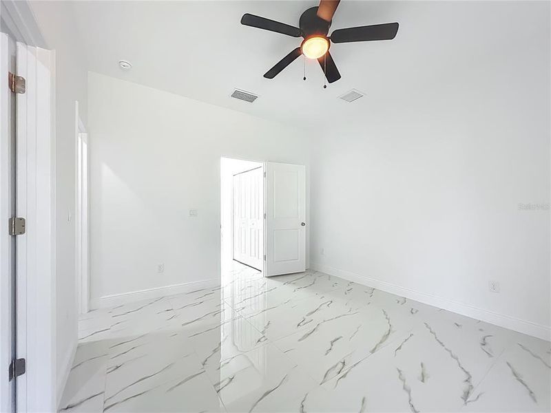 Image 33 of a home in .