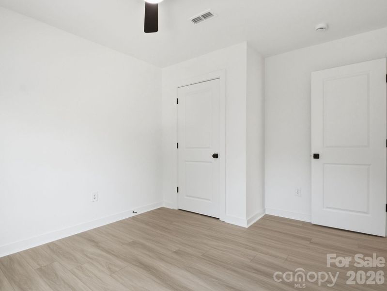 Spacious, unfurnished interior of a new home in , Charlotte (Image 40).