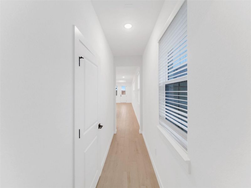 Spacious, unfurnished interior of a new home in Oakberry Trails, Waller (Image 23).