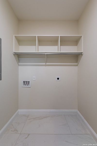 Spacious, unfurnished interior of a new home in , Eagle Pass (Image 28). Spacious, unfurnished interior of a new home in , Eagle Pass (Image 28).