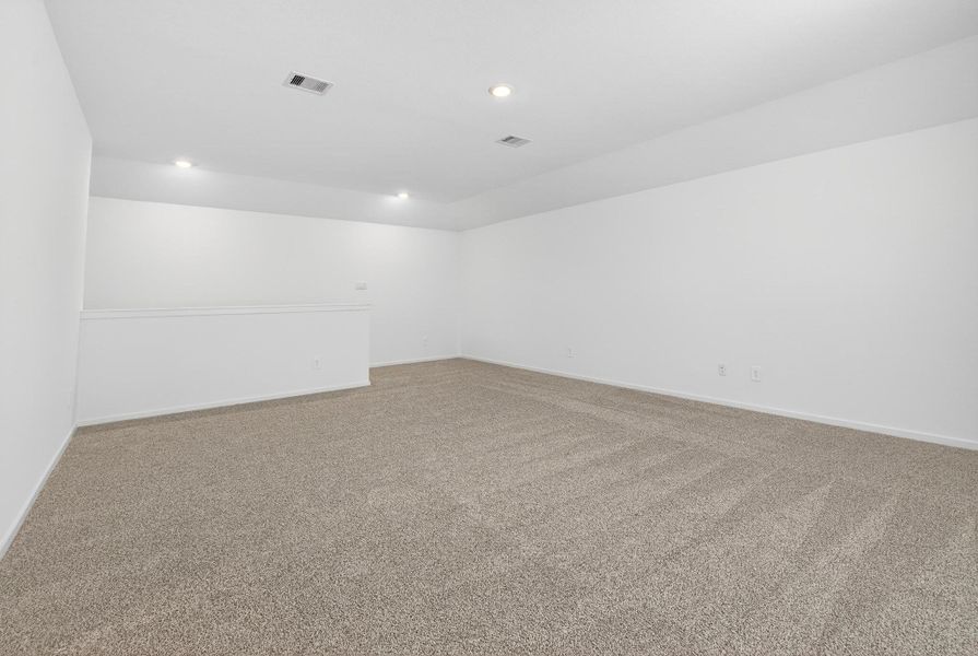 Spacious, unfurnished interior of a new home in Grand Pines, Magnolia (Image 32).