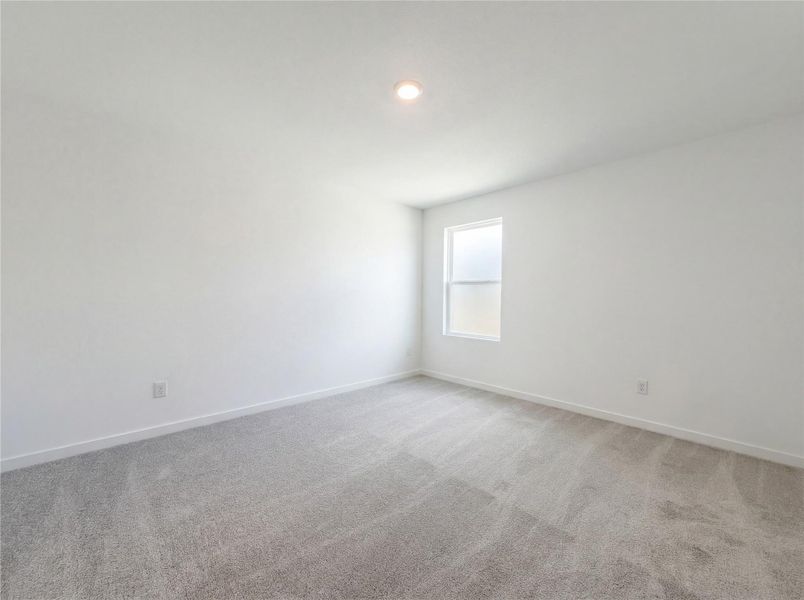 Spacious, unfurnished interior of a new home in River Ranch, Dayton (Image 19).