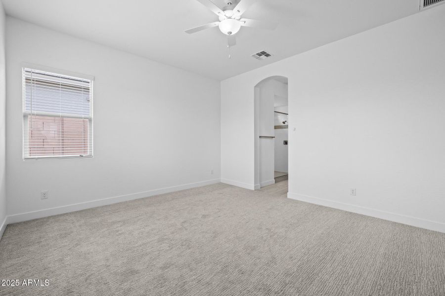 16)PRIMARY BED 16)PRIMARY BED