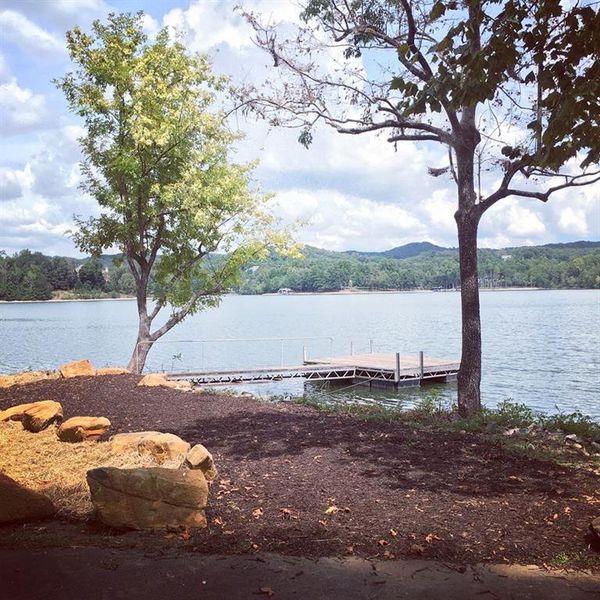 Natural landscape and outdoor views near Somerset at Riverbrook in Gainesville (Image 33).
