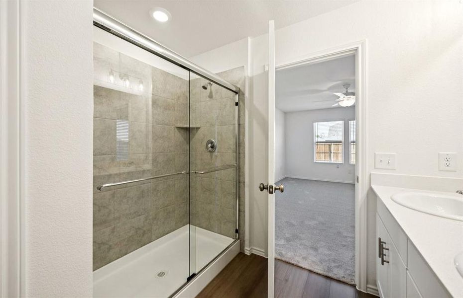 Full walk-in shower
