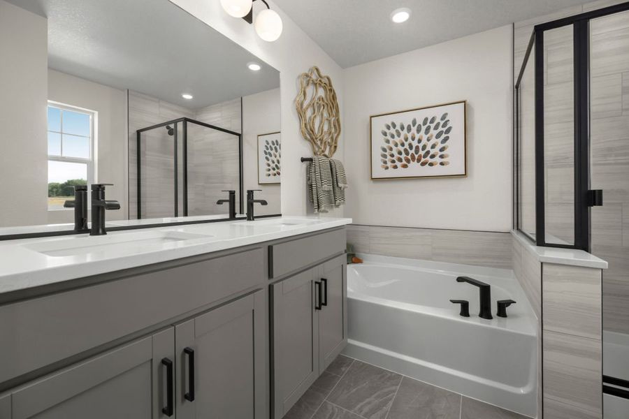 Dual-sink vanity at primary bath
