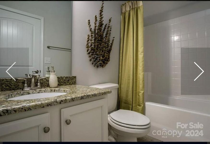 Image 17 of a home in Thunder Ridge.