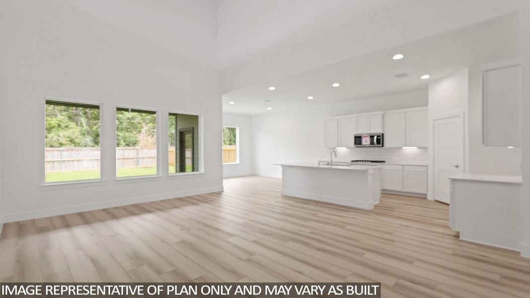 Spacious, unfurnished interior of a new home in Silverthorne, Conroe (Image 21). Spacious, unfurnished interior of a new home in Silverthorne, Conroe (Image 21).
