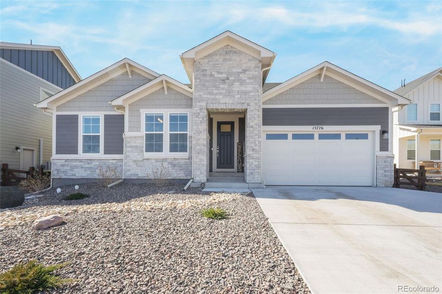 Exterior details and patio area of a home in , Monument (Image 3).