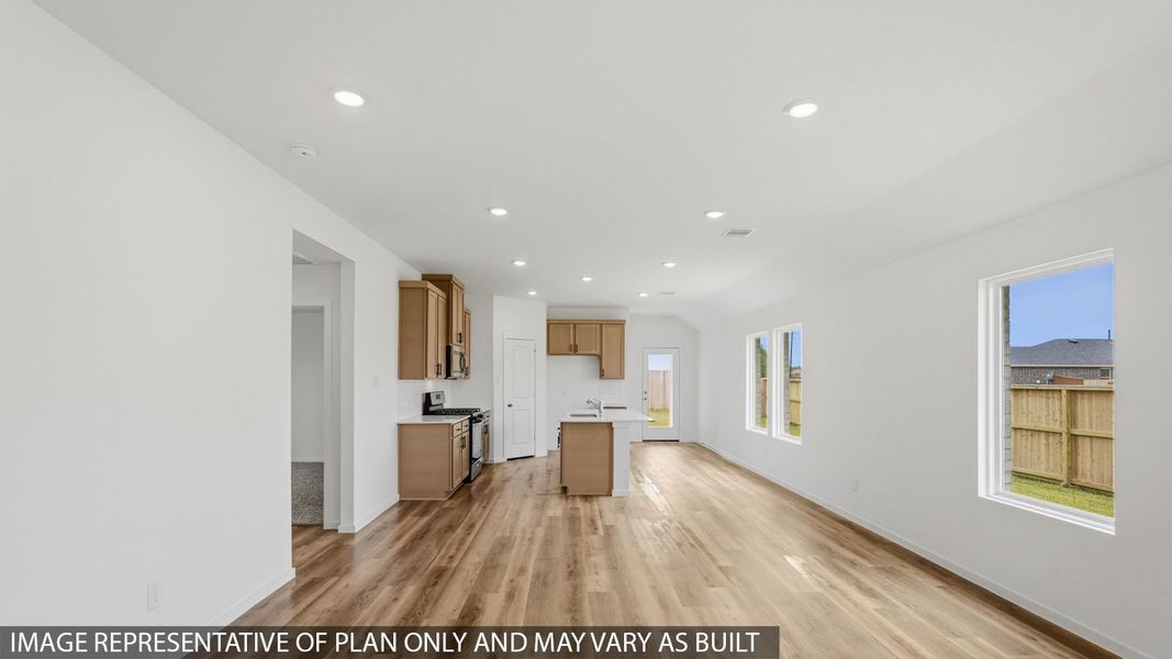 Image 22 of a home in Cypress Green.