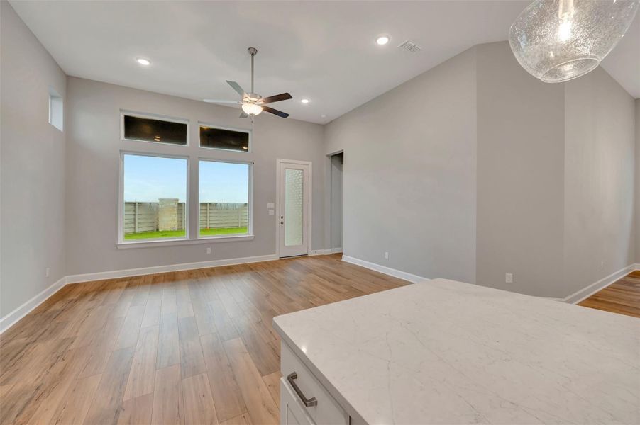 Spacious, unfurnished interior of a new home in Pomona - Reserve Collection, Manvel (Image 20). Spacious, unfurnished interior of a new home in Pomona - Reserve Collection, Manvel (Image 20).