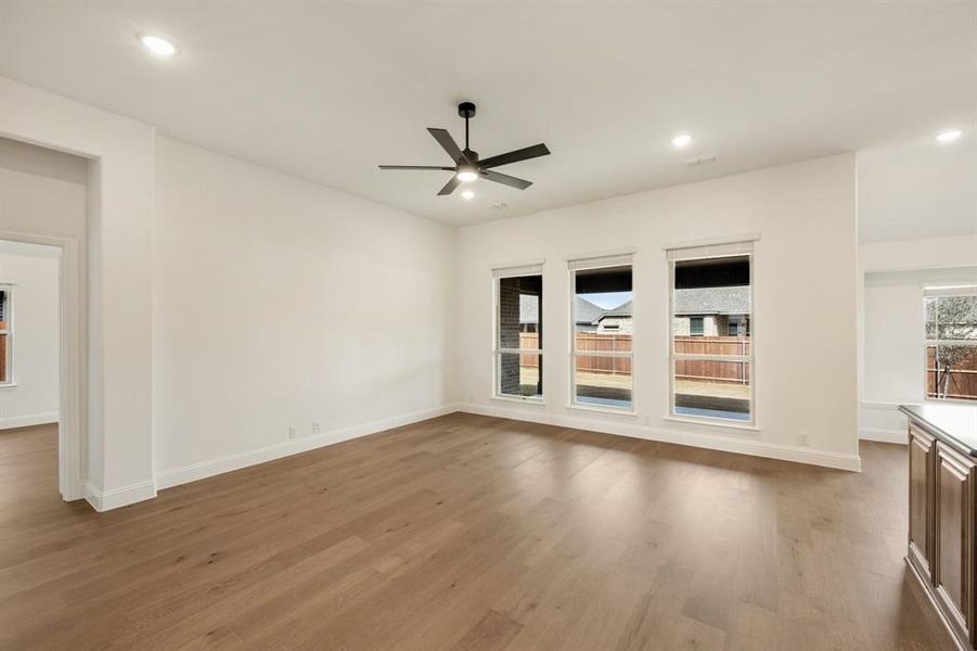 Spacious, unfurnished interior of a new home in Timberbrook, Justin (Image 32).